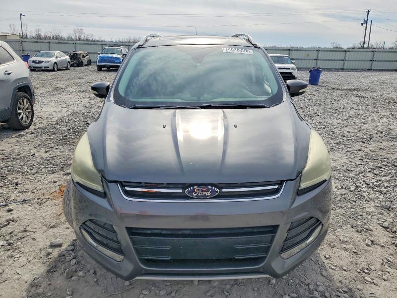 Photo 5 from auction – 2016 FORD ESCAPE with VIN 1FMCU0J99GUB19534