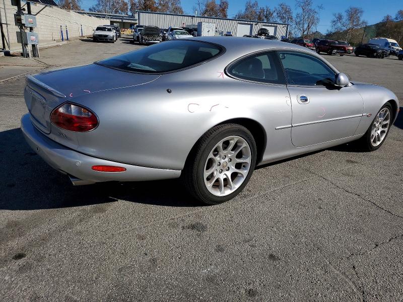Фото 3 с аукциона – 2001 JAGUAR XKR с VIN SAJDA41BX1PA13700