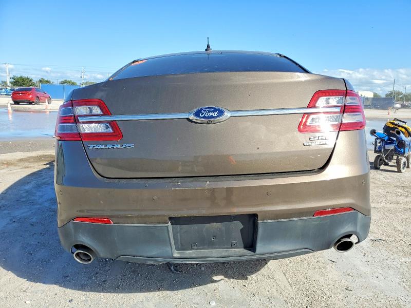 Photo 6 from auction – 2015 FORD TAURUS SEL with VIN 1FAHP2E86FG170197