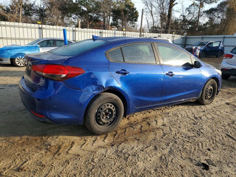 Photo 3 from auction – 2018 KIA FORTE with VIN 3KPFL4A78JE246890