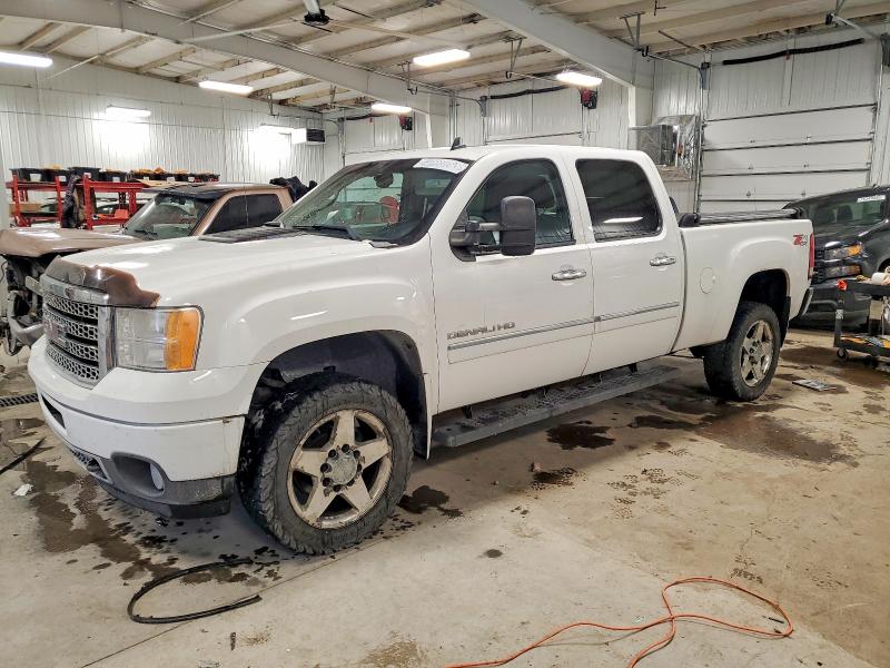 Фото 1 с аукциона – 2012 GMC SIERRA с VIN 1GT125E81CF151618