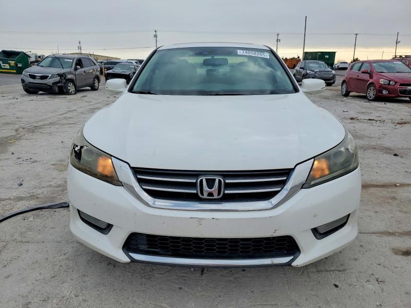 Photo 5 from auction – 2014 HONDA ACCORD EXL with VIN 1HGCR2F80EA043767