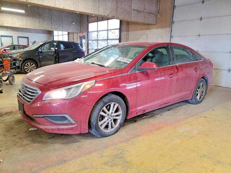 HYUNDAI SONATA SE 2017 with VIN 5NPE24AF6HH449546 - Photo from auction