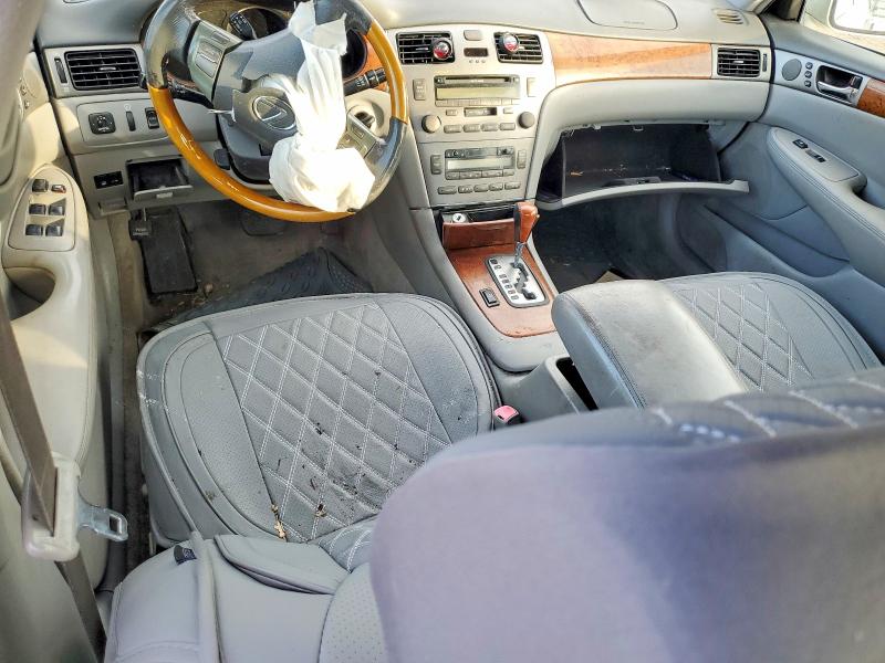 Photo 8 from auction – 2005 LEXUS ES 330 with VIN JTHBA30G655083690