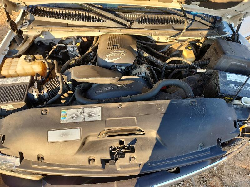 Photo 11 from auction – 2002 CHEVROLET SILVERADO with VIN 1GCEC19V42Z261423