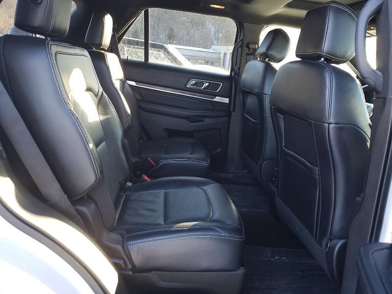 Photo 11 from auction – 2017 FORD EXPLORER L with VIN 1FM5K8F82HGE20952