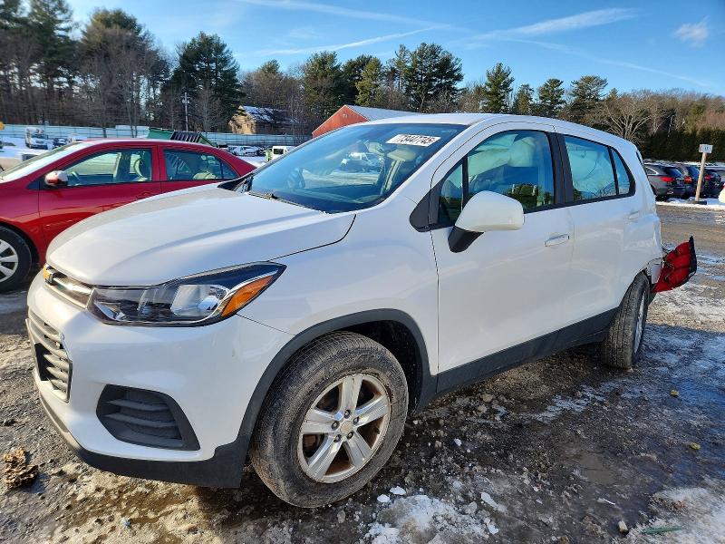 CHEVROLET TRAX LS 2017 with VIN 3GNCJNSB5HL132862 - Photo from auction