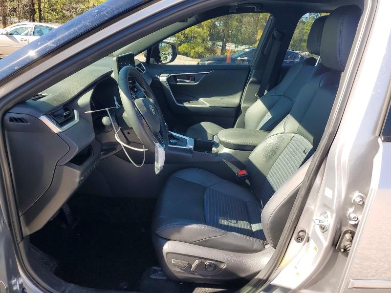 Photo 7 from auction – 2025 TOYOTA RAV4 XSE with VIN JTME6RFVXSD575150