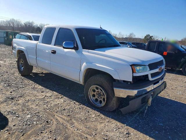 Photo 4 from auction – 2004 CHEVROLET SILVERADO with VIN 2GCEK19T941373180