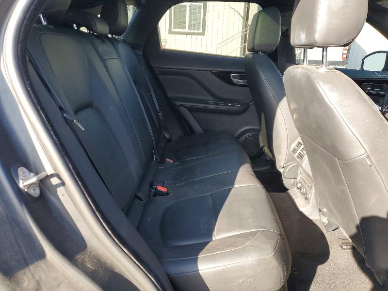 Photo 10 from auction – 2019 JAGUAR F-PACE PRE with VIN SADCJ2FX3KA601947