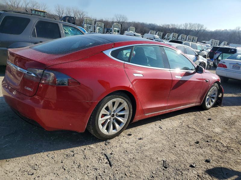 Photo 3 from auction – 2018 TESLA MODEL S with VIN 5YJSA1E44JF263652