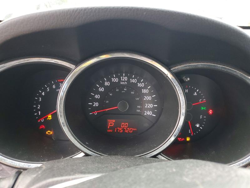 Photo 9 from auction – 2013 KIA SORENTO EX with VIN 5XYKUDA2XDG328983