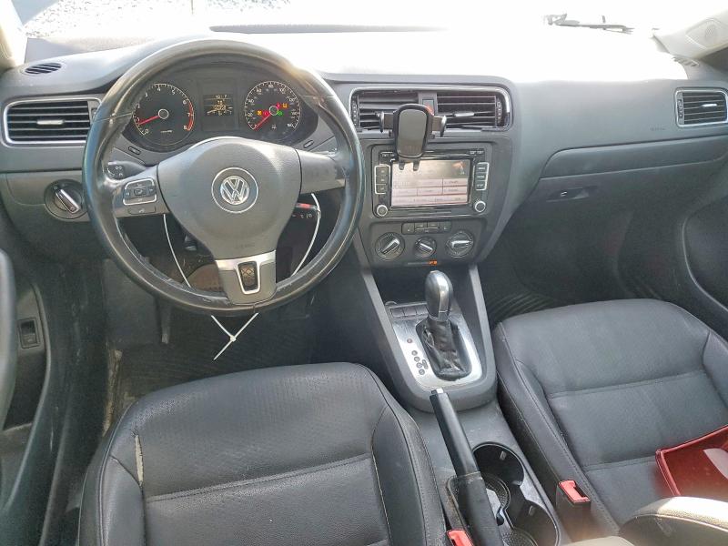 Photo 8 from auction – 2012 VOLKSWAGEN JETTA SE with VIN 3VWDP7AJ2CM329293