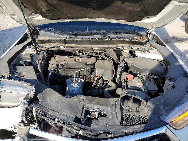 Photo 11 from auction – 2018 ACURA TLX with VIN 19UUB1F39JA006623