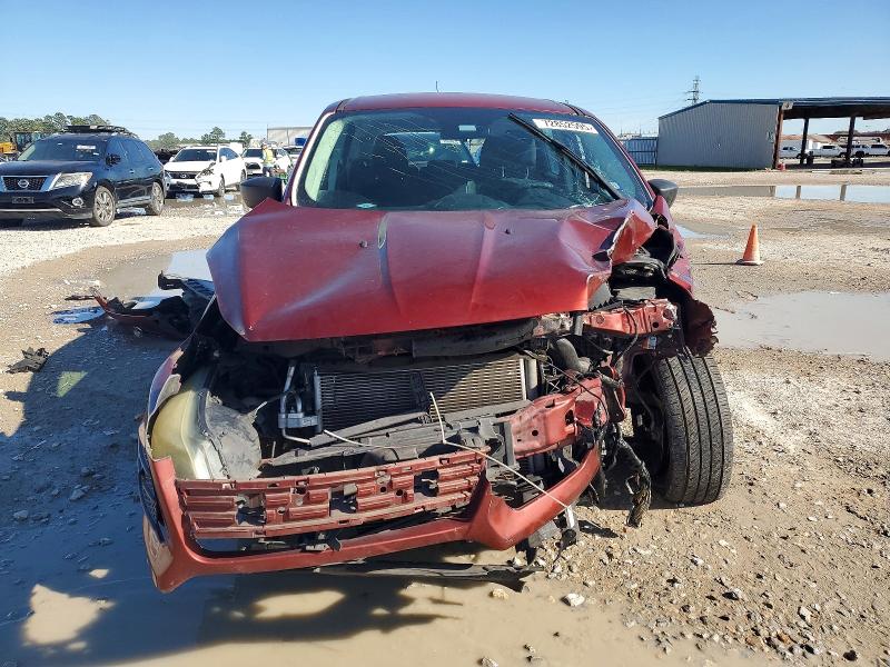Photo 5 from auction – 2016 FORD ESCAPE S with VIN 1FMCU0F77GUA38541
