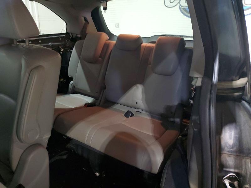 Photo 10 from auction – 2018 HONDA ODYSSEY EX with VIN 5FNRL6H76JB063402
