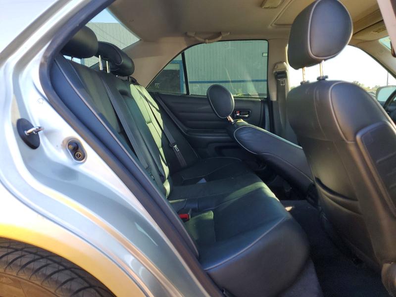 Photo 10 from auction – 2005 LEXUS IS 300 with VIN JTHBD192250098753