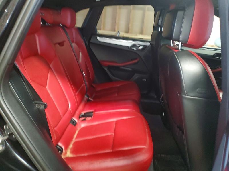 Photo 10 from auction – 2015 PORSCHE MACAN S with VIN WP1AB2A58FLB70181