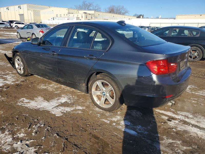 Photo 2 from auction – 2015 BMW 328 XI with VIN WBA3B3G55FNR86161
