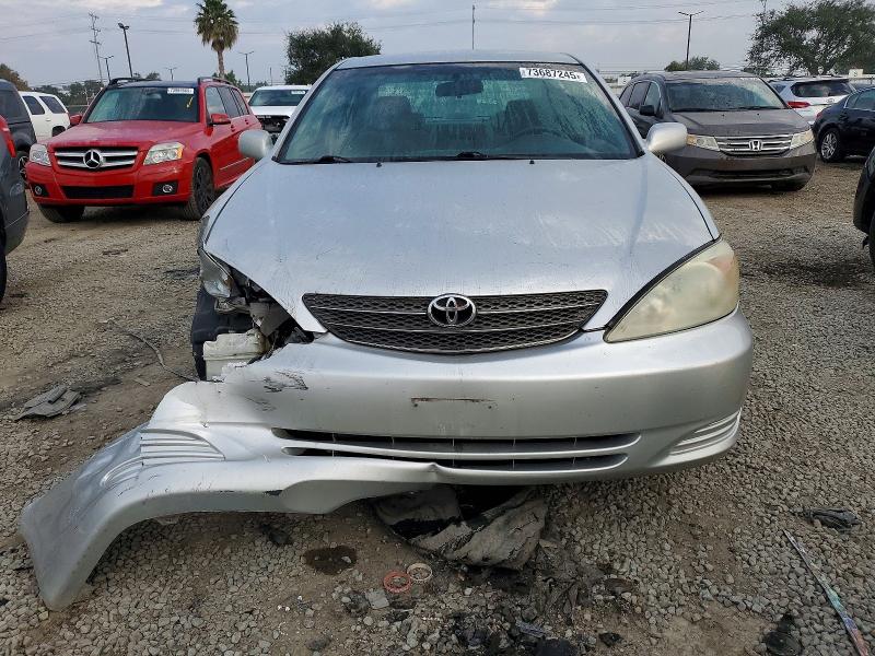 Photo 5 from auction – 2004 TOYOTA CAMRY LE with VIN 4T1BE32K74U901693
