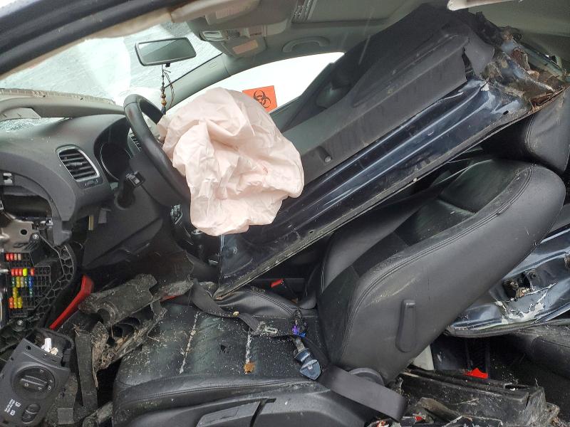Photo 7 from auction – 2011 VOLKSWAGEN GOLF with VIN WVWNM9AJ9BW048201