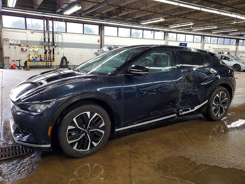 KIA EV6 LIGHT 2023 with VIN KNDC34LA6P5156900 - Photo from auction