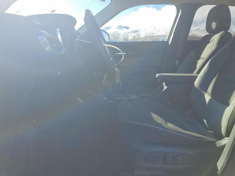 Photo 7 from auction – 2022 CHEVROLET TRAILBLAZE with VIN KL79MRSL6NB122877