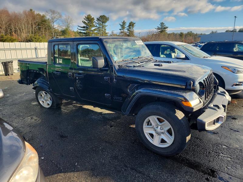 Photo 4 from auction – 2022 JEEP GLADIATOR with VIN 1C6HJTAG4NL128557