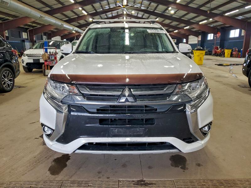Photo 5 from auction – 2018 MITSUBISHI OUTLANDER with VIN JA4J24A53JZ041911
