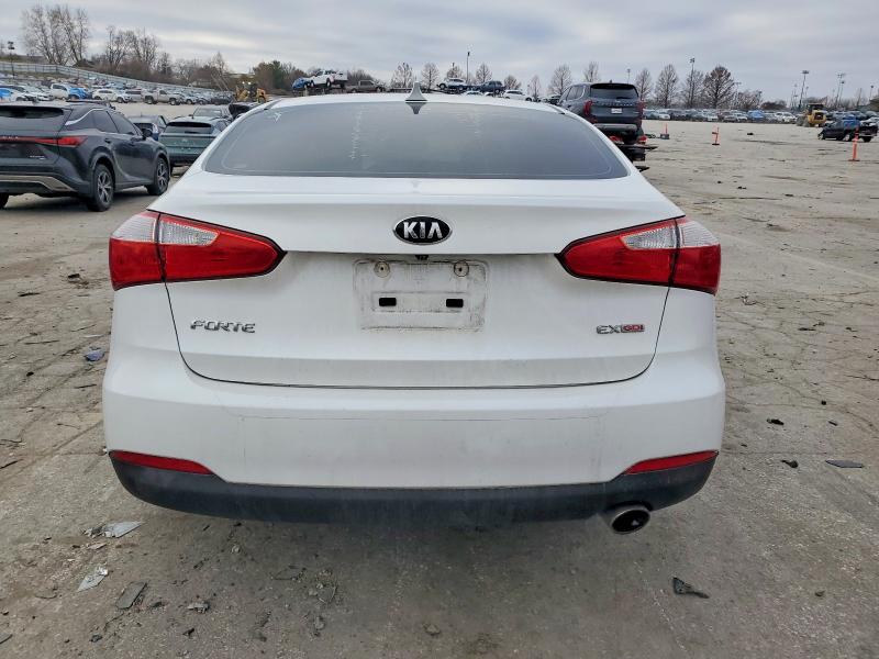 Photo 6 from auction – 2014 KIA FORTE with VIN KNAFX4A82E5172328