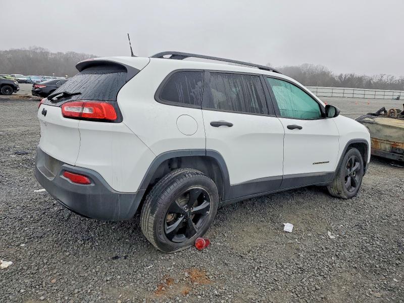 Photo 3 from auction – 2016 JEEP CHEROKEE S with VIN 1C4PJMAB4GW358230