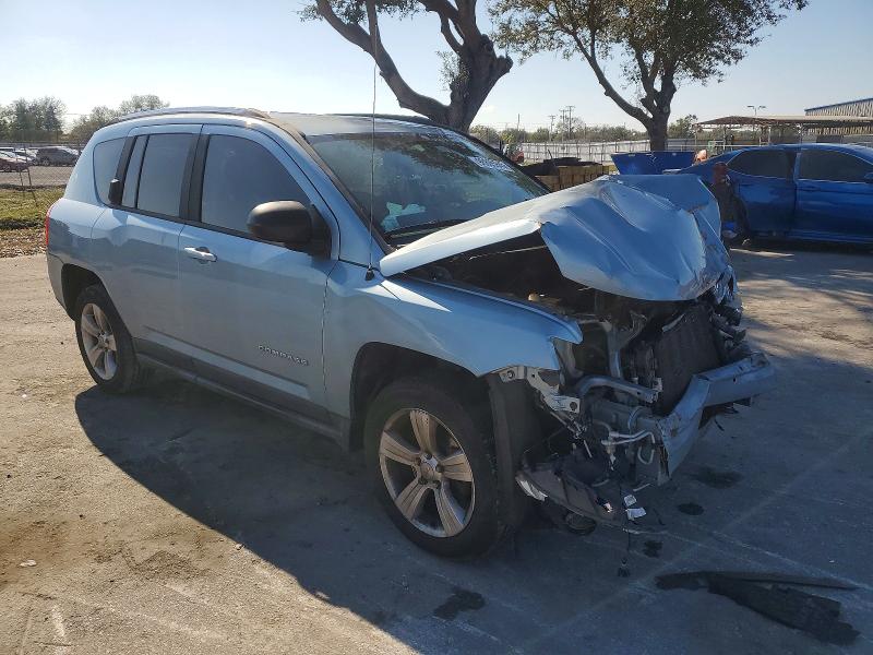 Photo 4 from auction – 2013 JEEP COMPASS with VIN 1C4NJCBB1DD205229