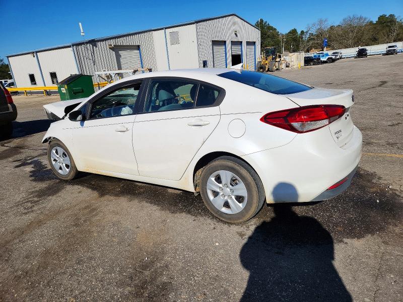 Photo 2 from auction – 2018 KIA FORTE LX with VIN 3KPFL4A77JE196905