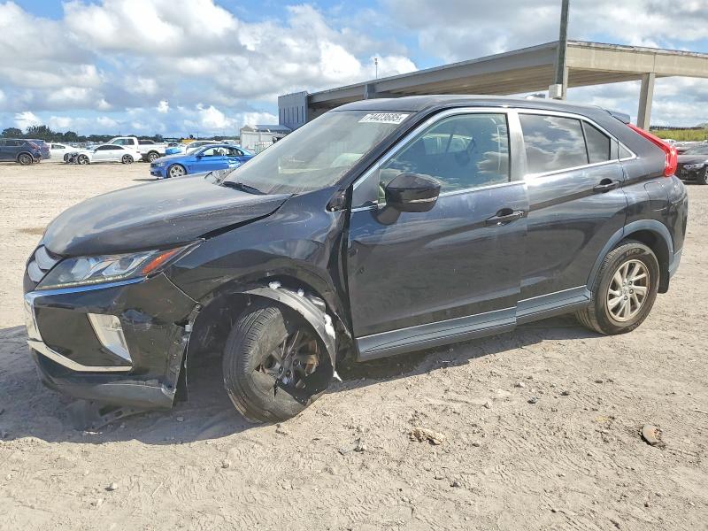 MITSUBISHI ECLIPSE CR 2018 with VIN JA4AT3AA6JZ068427 - Photo from auction