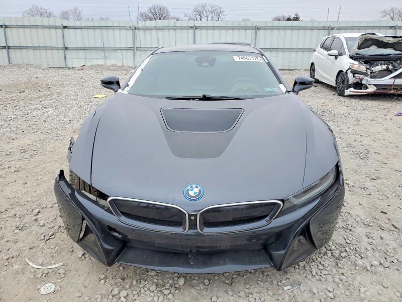 Photo 5 from auction – 2015 BMW I8 with VIN WBY2Z2C51FV391428