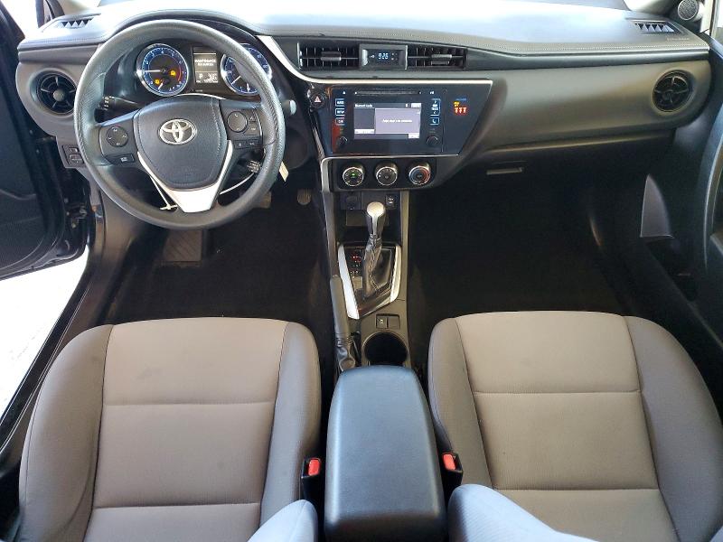 Photo 8 from auction – 2018 TOYOTA COROLLA with VIN 5YFBURHEXJP761188