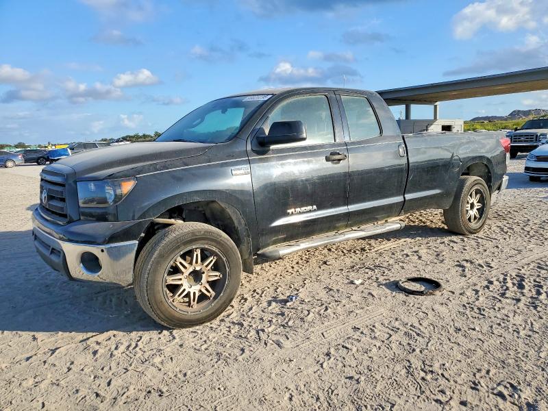 TOYOTA TUNDRA DOU 2011 with VIN 5TFTY5F10BX007320 - Photo from auction