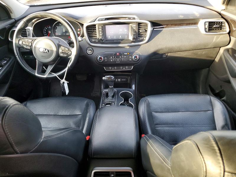 Photo 8 from auction – 2017 KIA SORENTO EX with VIN 5XYPH4A59HG307245