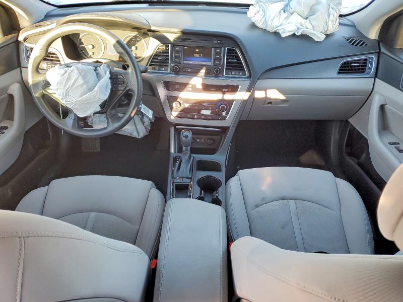 Photo 8 from auction – 2015 HYUNDAI SONATA with VIN 5NPE34AF0FH031915