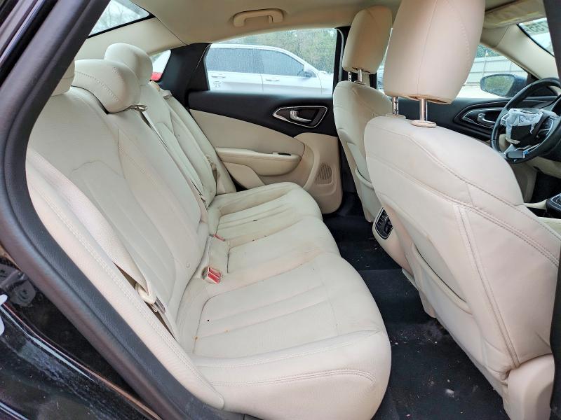 Photo 10 from auction – 2015 CHRYSLER 200 LIMITE with VIN 1C3CCCABXFN555348