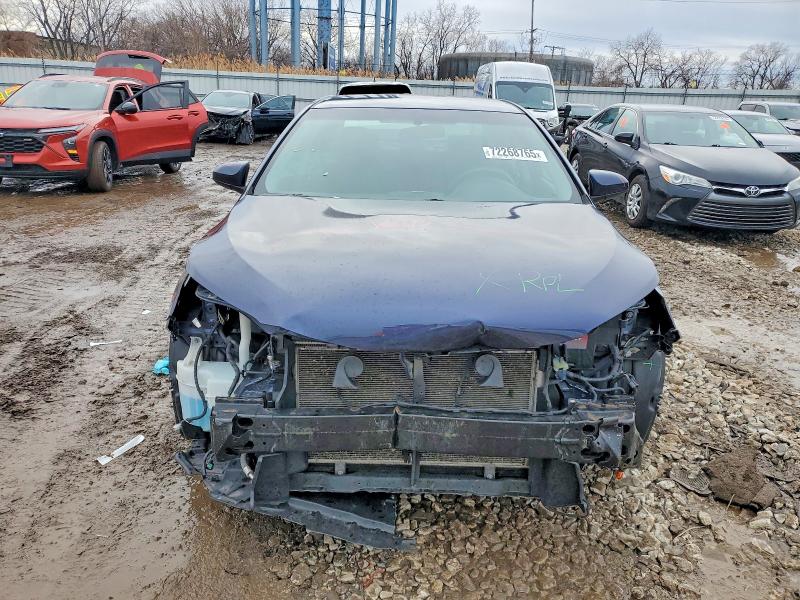 Photo 5 from auction – 2017 TOYOTA CAMRY LE with VIN 4T1BF1FK8HU813429