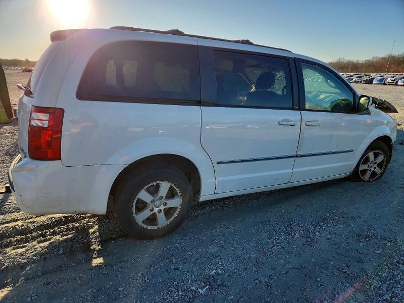 Фото 3 с аукциона – 2010 DODGE GRAND CARA с VIN 2D4RN5D19AR145069