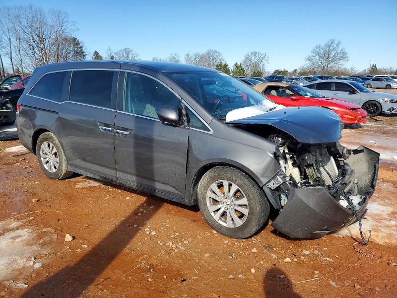 Photo 4 from auction – 2017 HONDA ODYSSEY with VIN 5FNRL5H35HB009090