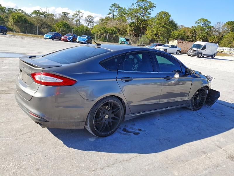Photo 3 from auction – 2013 FORD FUSION with VIN 3FA6P0HRXDR296939