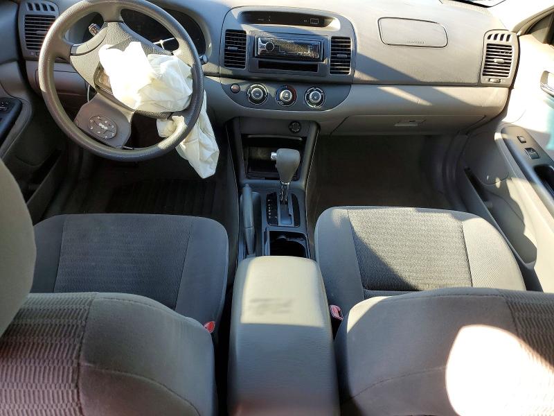 Photo 8 from auction – 2005 TOYOTA CAMRY LE with VIN 4T1BE32K15U628106