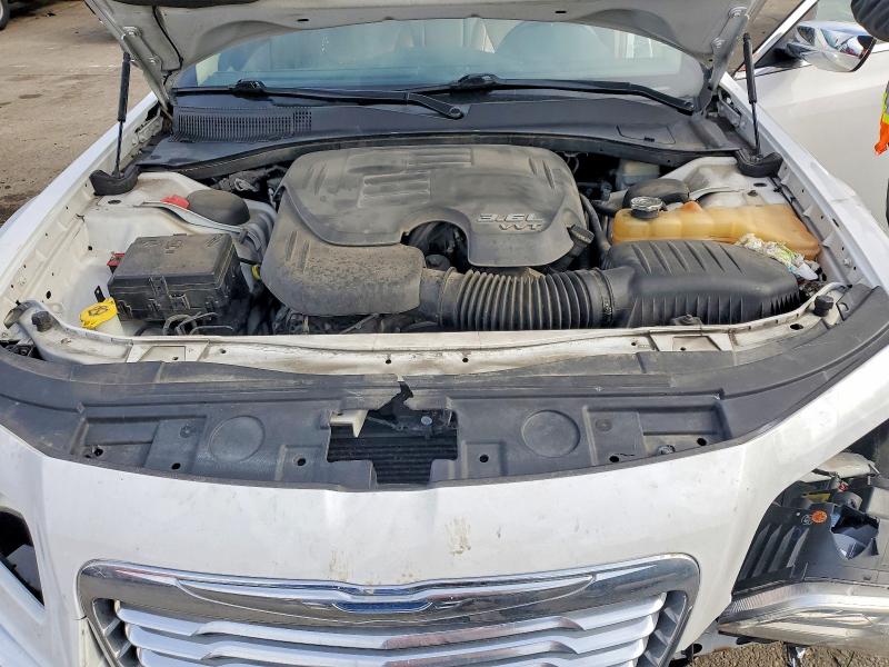 Photo 11 from auction – 2012 CHRYSLER 300 LIMITE with VIN 2C3CCACG7CH192928