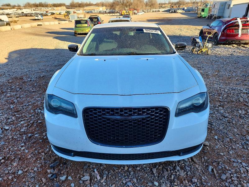 Photo 5 from auction – 2021 CHRYSLER 300 TOURIN with VIN 2C3CCAAG3MH598967