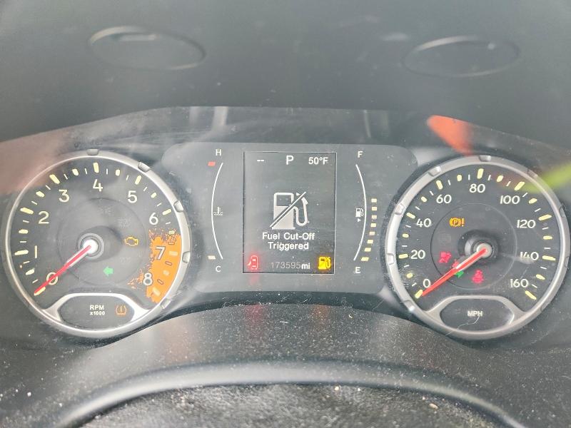 Photo 9 from auction – 2015 JEEP RENEGADE with VIN ZACCJABT3FPB34396