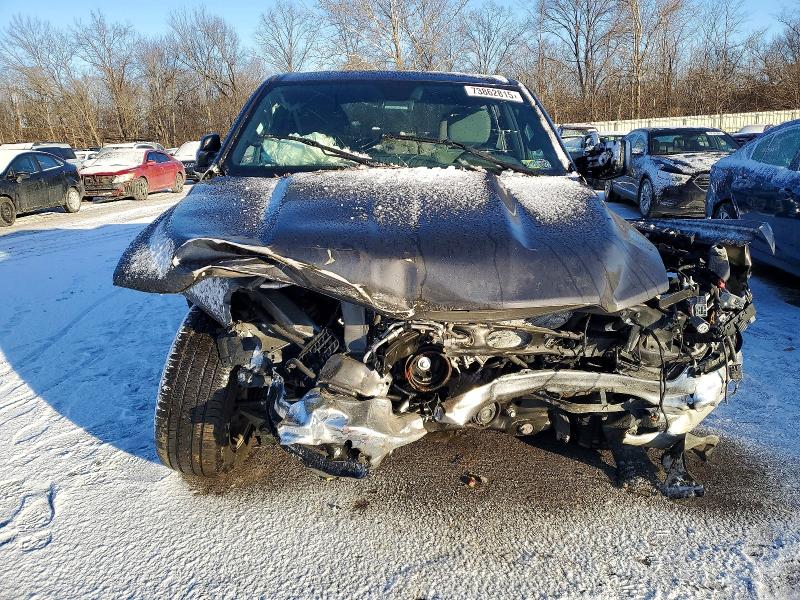 Photo 5 from auction – 2022 RAM 1500 BIG H with VIN 1C6SRFFT8NN419010