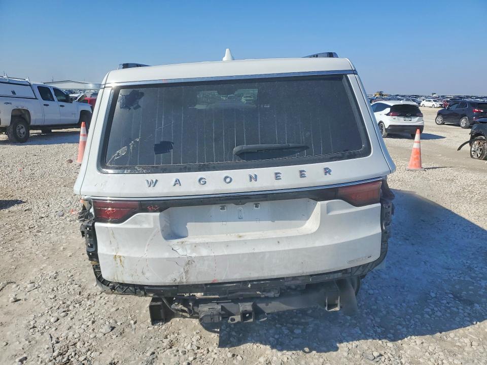 Photo 6 from auction – 2023 JEEP WAGONEER with VIN 1C4SJUDP3PS505839